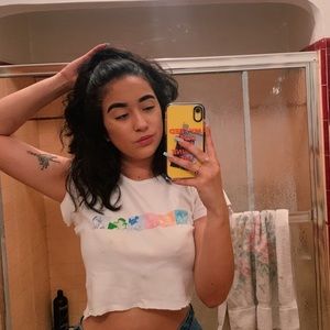 Meet your Posher, Alyssa